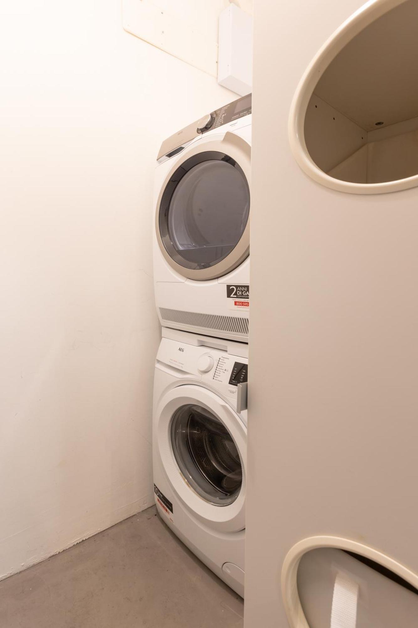 Apartament Ampio Bilocale Repubblica - Mirable Pm Mediolan Zewnętrze zdjęcie